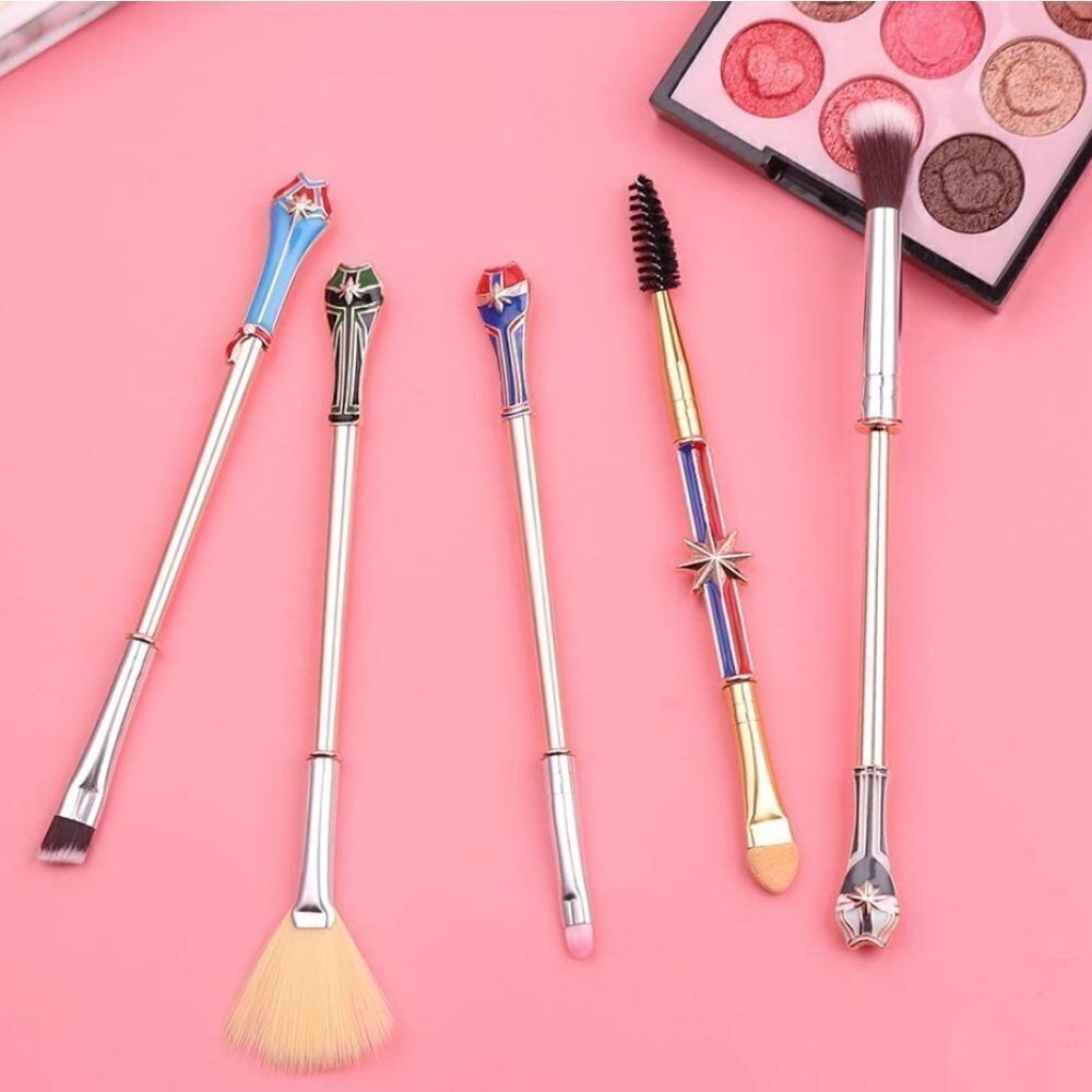 Captain Marvel 5- Piece Makeup Brush Set